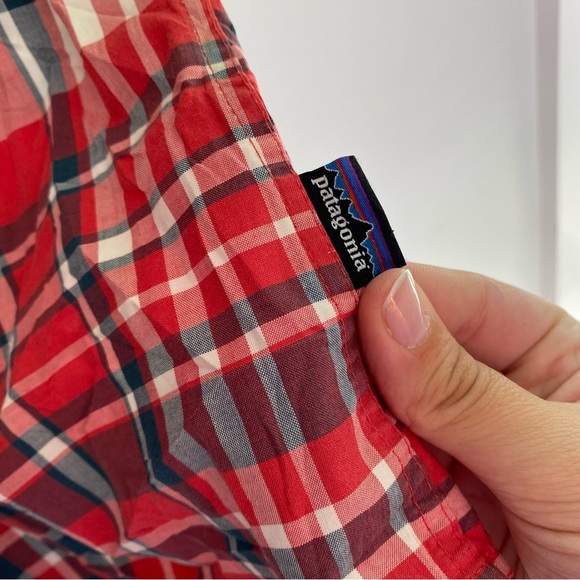 Patagonia Organic Cotton Plaid Button-Down Shirt Red Size Medium Men’s - Picture 3 of 5